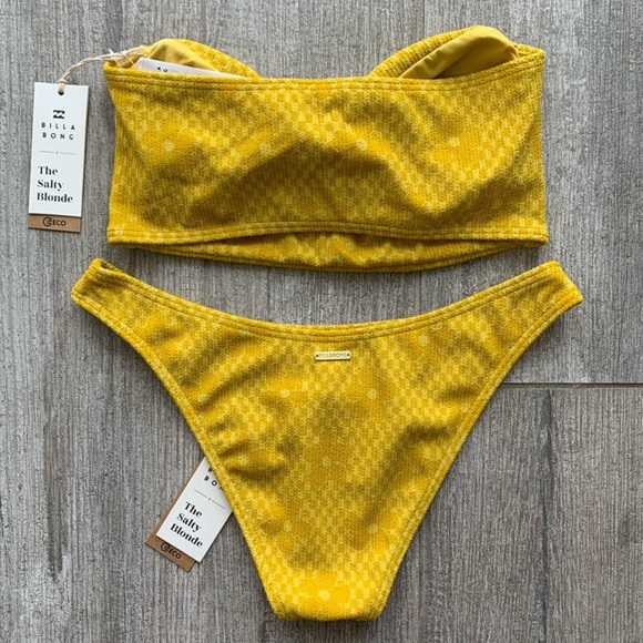 π₯π₯BILLABONG - MADE YA LOOK KNOT BANDEAU HIKE BIKINI SETπ₯π₯ - Picture 7 of 11